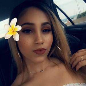 Meet your Posher, Karolina